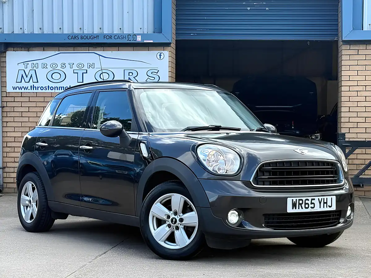 Used 2015 MINI Countryman Cooper Grey - Front View
