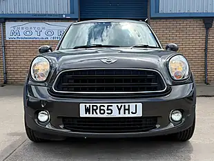 Used 2015 MINI Countryman Cooper Grey - Interior and Exterior details 7