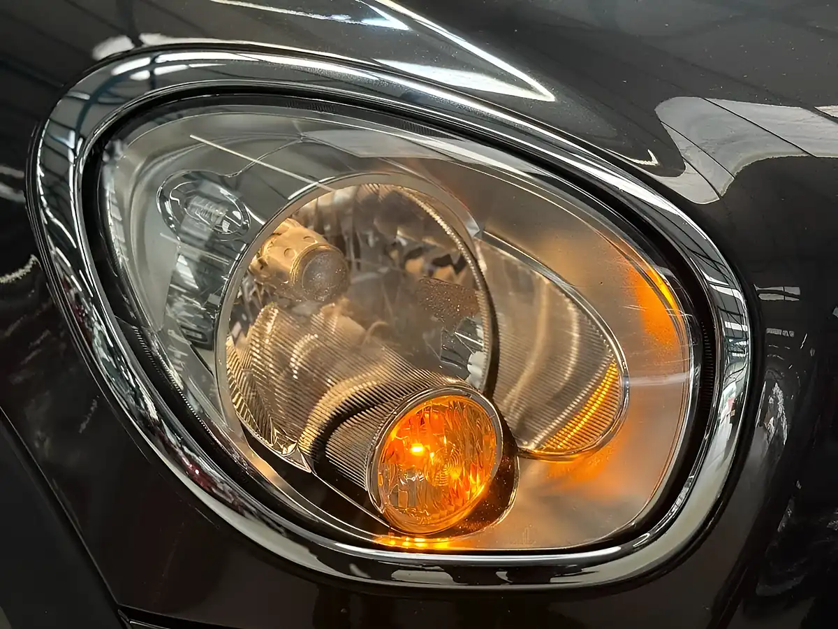 Used 2015 MINI Countryman Cooper Grey - Interior and Exterior details 17
