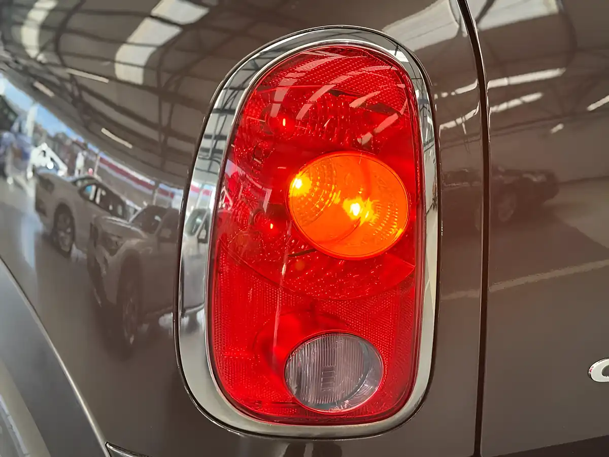 Used 2015 MINI Countryman Cooper Grey - Interior and Exterior details 18