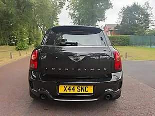 Used 2015 MINI Countryman Cooper S Black - Interior and Exterior details 2