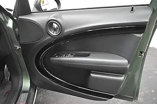 Used 2015 MINI Countryman Cooper S Green - Interior and Exterior details 19