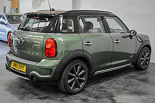 Used 2015 MINI Countryman Cooper S Green - Interior and Exterior details 6