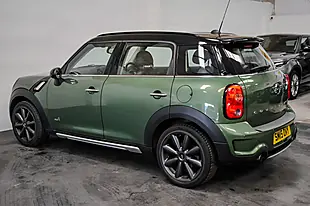 Used 2015 MINI Countryman Cooper S Green - Interior and Exterior details 9