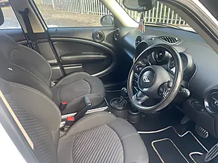 Used 2015 MINI Countryman Cooper S White - Interior and Exterior details 10
