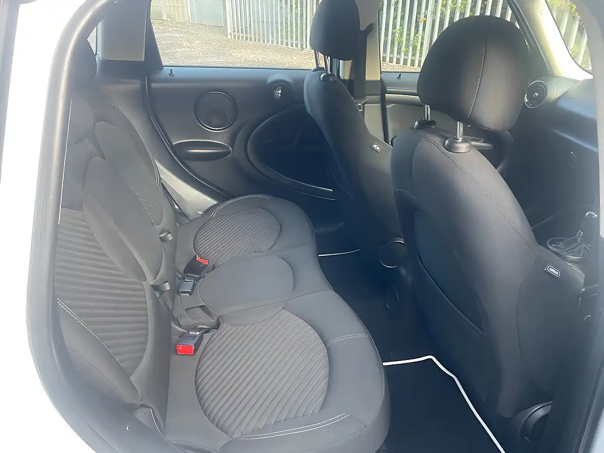 Used 2015 MINI Countryman Cooper S White - Interior and Exterior details 11