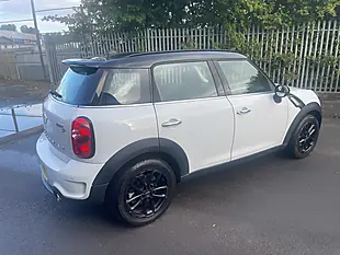 Used 2015 MINI Countryman Cooper S White - Interior and Exterior details 7