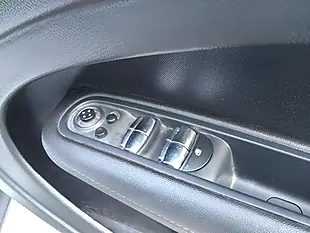 Used 2015 MINI Countryman Cooper Silver - Interior and Exterior details 14
