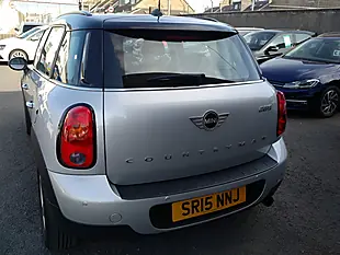 Used 2015 MINI Countryman Cooper Silver - Interior and Exterior details 5