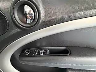 Used 2015 MINI Countryman Cooper White - Interior and Exterior details 13