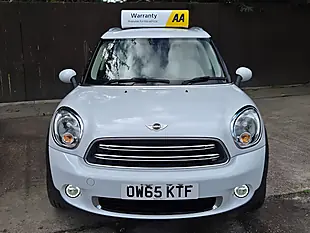 Used 2015 MINI Countryman Cooper White - Interior and Exterior details 2