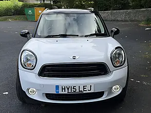 Used 2015 MINI Countryman Cooper White - Interior and Exterior details 4