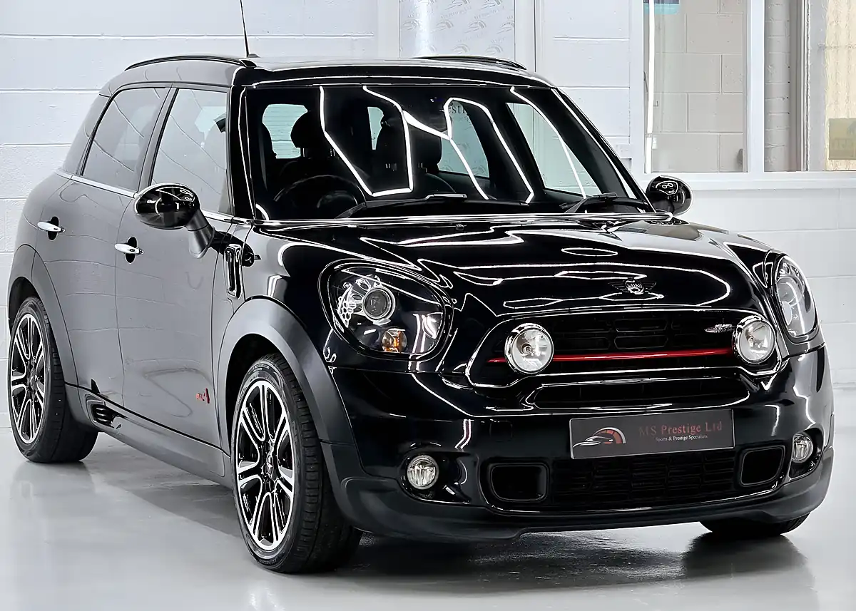 Used 2015 MINI Countryman John Cooper Works Absolute Black - Interior and Exterior details 3