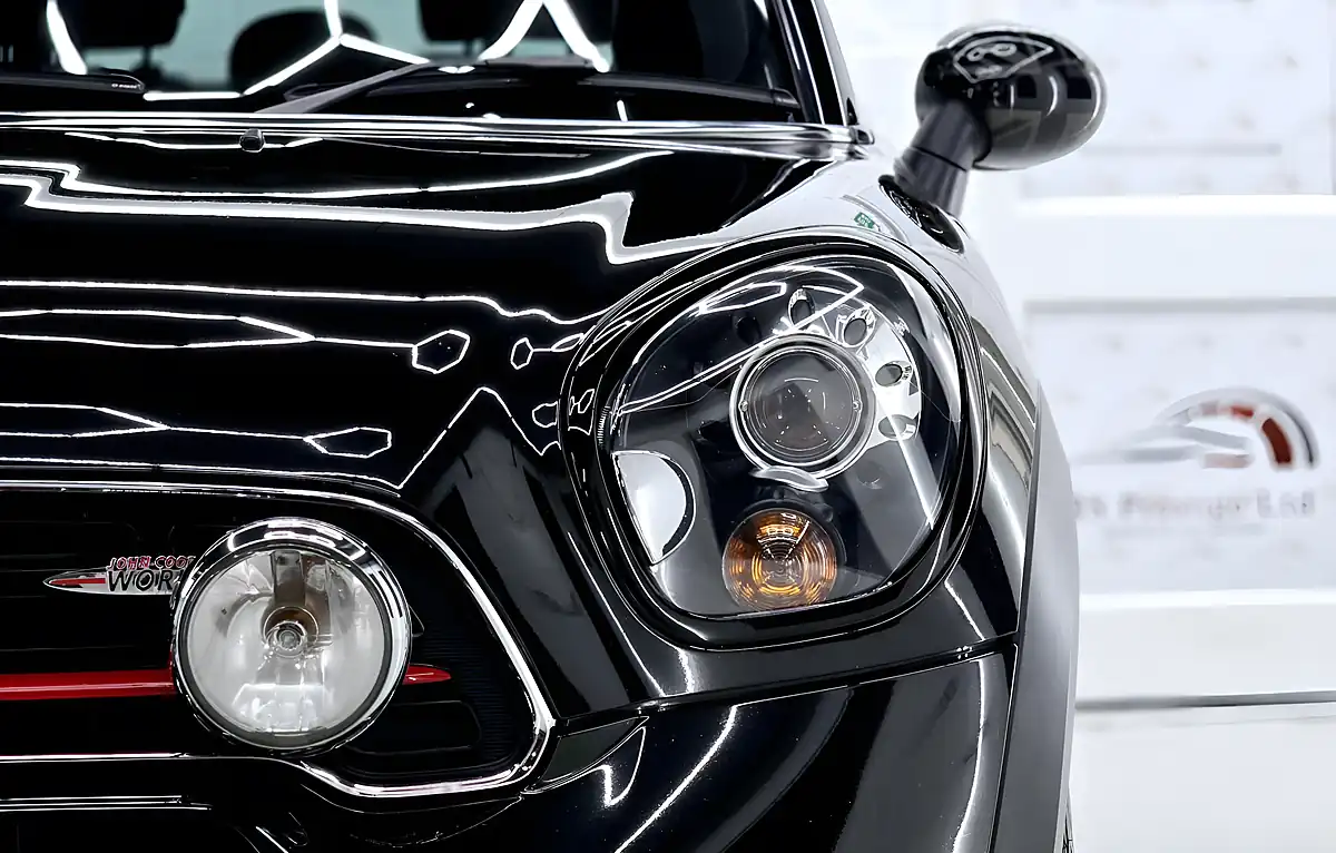 Used 2015 MINI Countryman John Cooper Works Absolute Black - Interior and Exterior details 9