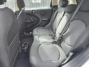 Used 2015 MINI Countryman One White - Interior and Exterior details 12