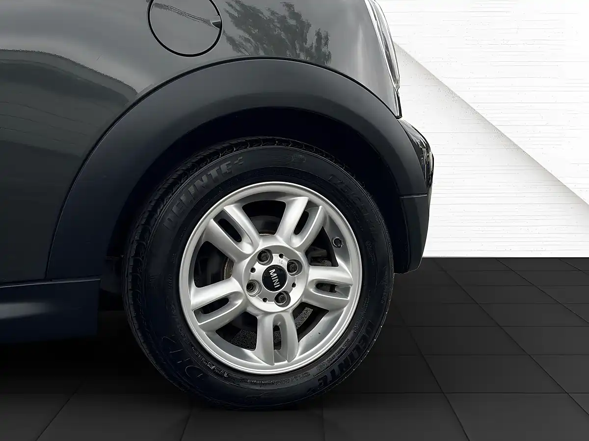 Used 2015 MINI Coupe Cooper Eclipse Grey - Interior and Exterior details 8