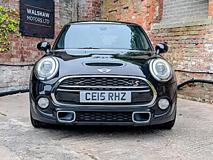 Used 2015 MINI Hatch 3-Door Hatch Black - Interior and Exterior details 2