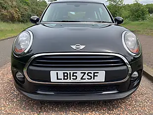 Used 2015 MINI Hatch Cooper Black - Interior and Exterior details 9