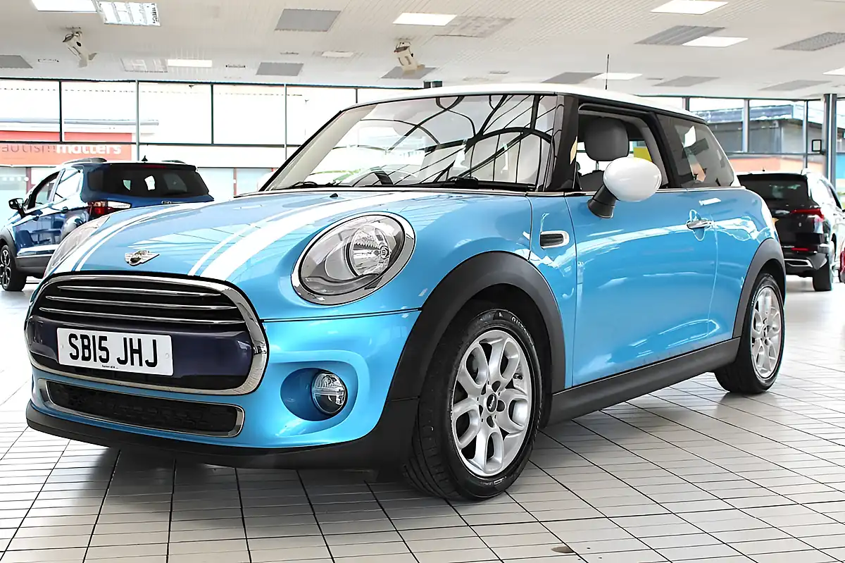 Used 2015 MINI Hatch Cooper Blue - Front View