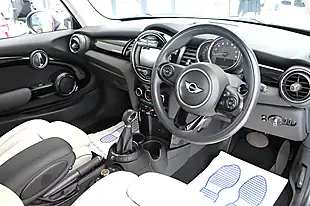 Used 2015 MINI Hatch Cooper Blue - Interior and Exterior details 13