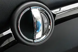 Used 2015 MINI Hatch Cooper Blue - Interior and Exterior details 18