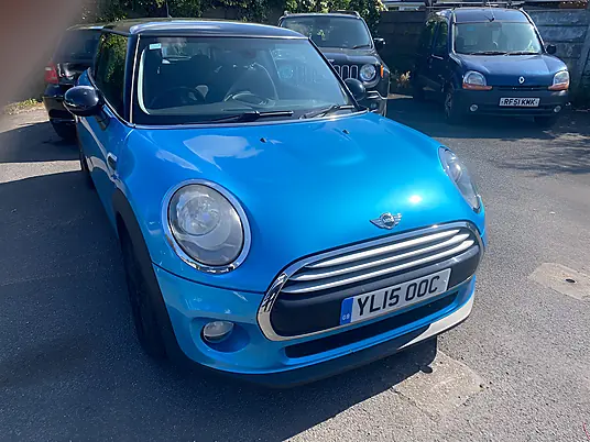 2015 MINI Hatch Cooper 1.5