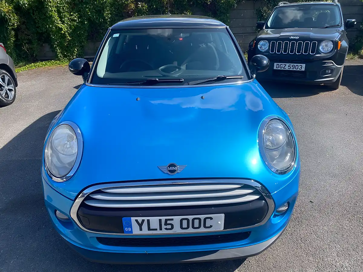 Used 2015 MINI Hatch Cooper Blue - Interior and Exterior details 3