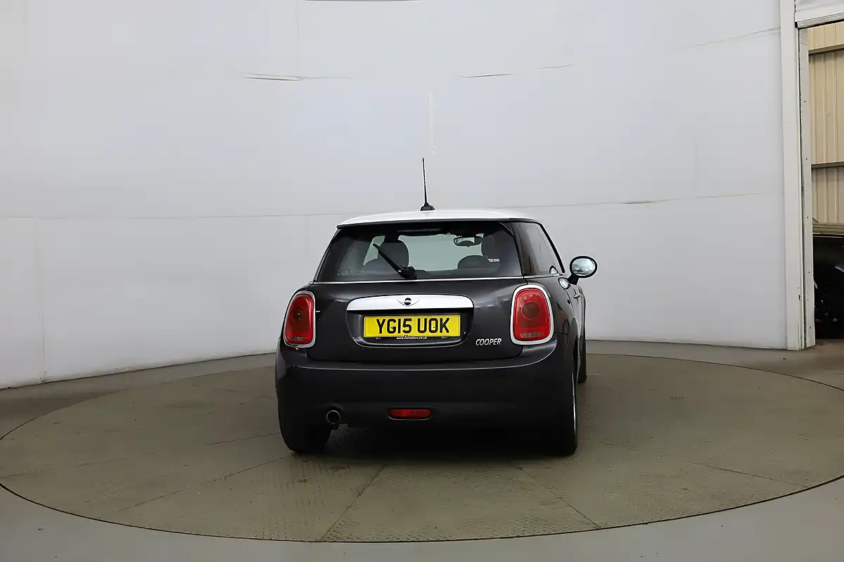 Used 2015 MINI Hatch Cooper Brown - Interior and Exterior details 4