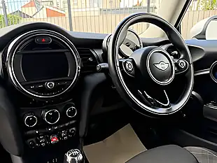 Used 2015 MINI Hatch Cooper (chili Ii Pack) British Racing Green Metallic - Interior and Exterior details 14
