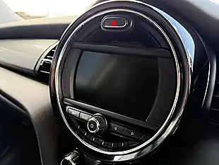 Used 2015 MINI Hatch Cooper (chili Ii Pack) British Racing Green Metallic - Interior and Exterior details 17