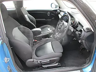 Used 2015 MINI Hatch Cooper Electric Blue - Interior and Exterior details 16