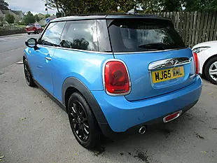 Used 2015 MINI Hatch Cooper Electric Blue - Interior and Exterior details 7