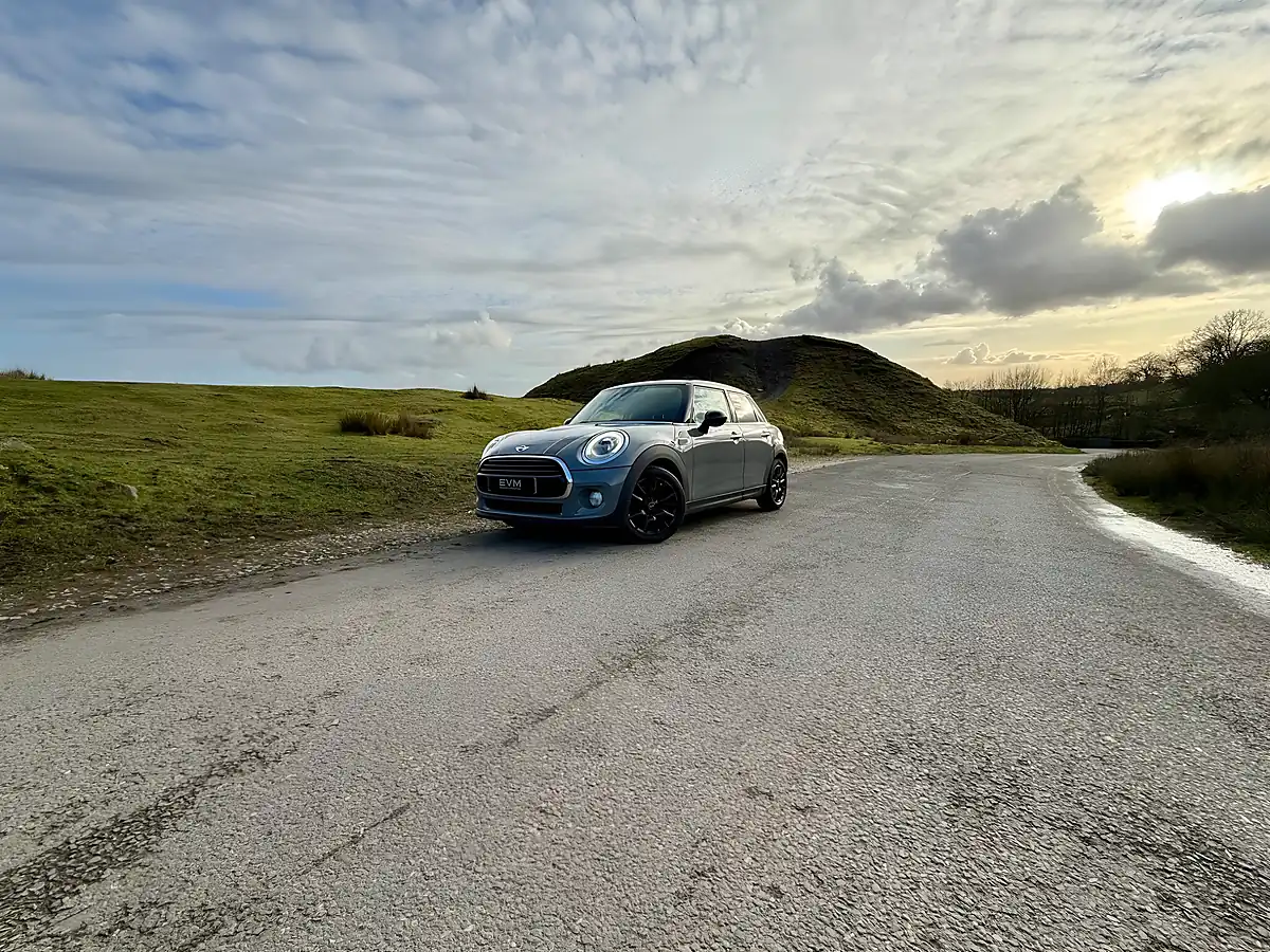 Used 2015 MINI Hatch Cooper Grey - Interior and Exterior details 12