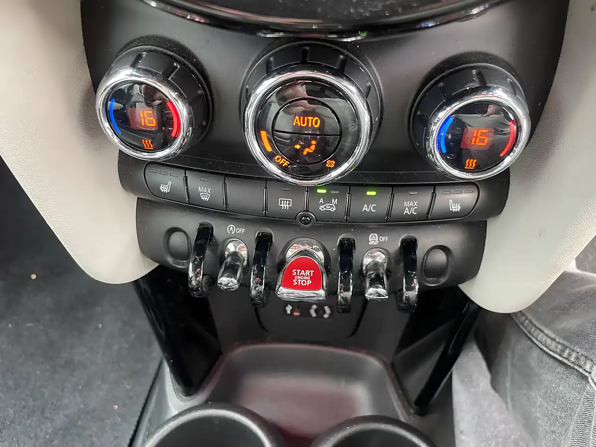 Used 2015 MINI Hatch Cooper Jcw Aero Kit Lapis Luxury Blue - Interior and Exterior details 14