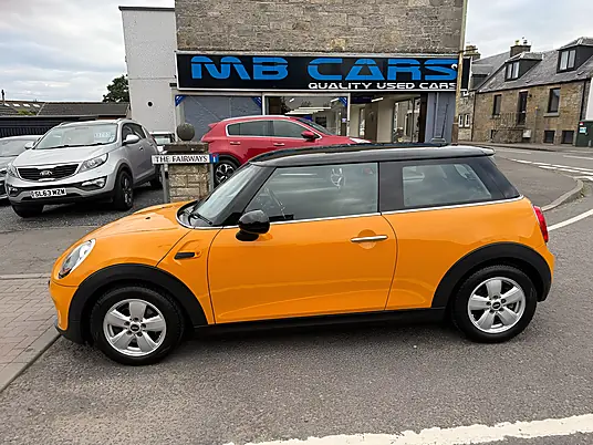 2015 MINI Hatch Cooper 1.5