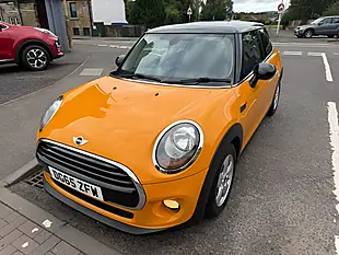 Used 2015 MINI Hatch Cooper Orange - Interior and Exterior details 2