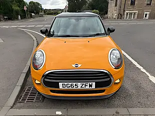 Used 2015 MINI Hatch Cooper Orange - Interior and Exterior details 6