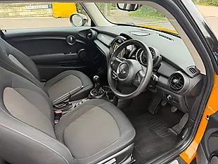 Used 2015 MINI Hatch Cooper Orange - Interior and Exterior details 8
