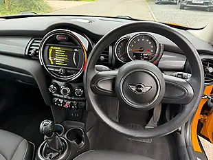 Used 2015 MINI Hatch Cooper Orange - Interior and Exterior details 9