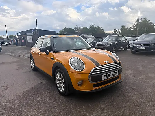 2015 MINI Hatch Cooper 1.5 Auto