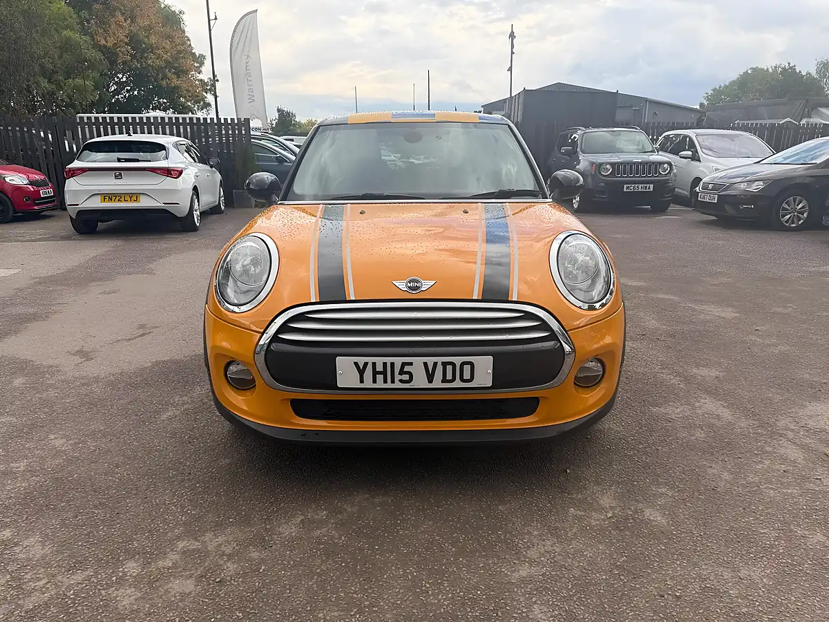 Used 2015 MINI Hatch Cooper Orange - Interior and Exterior details 2