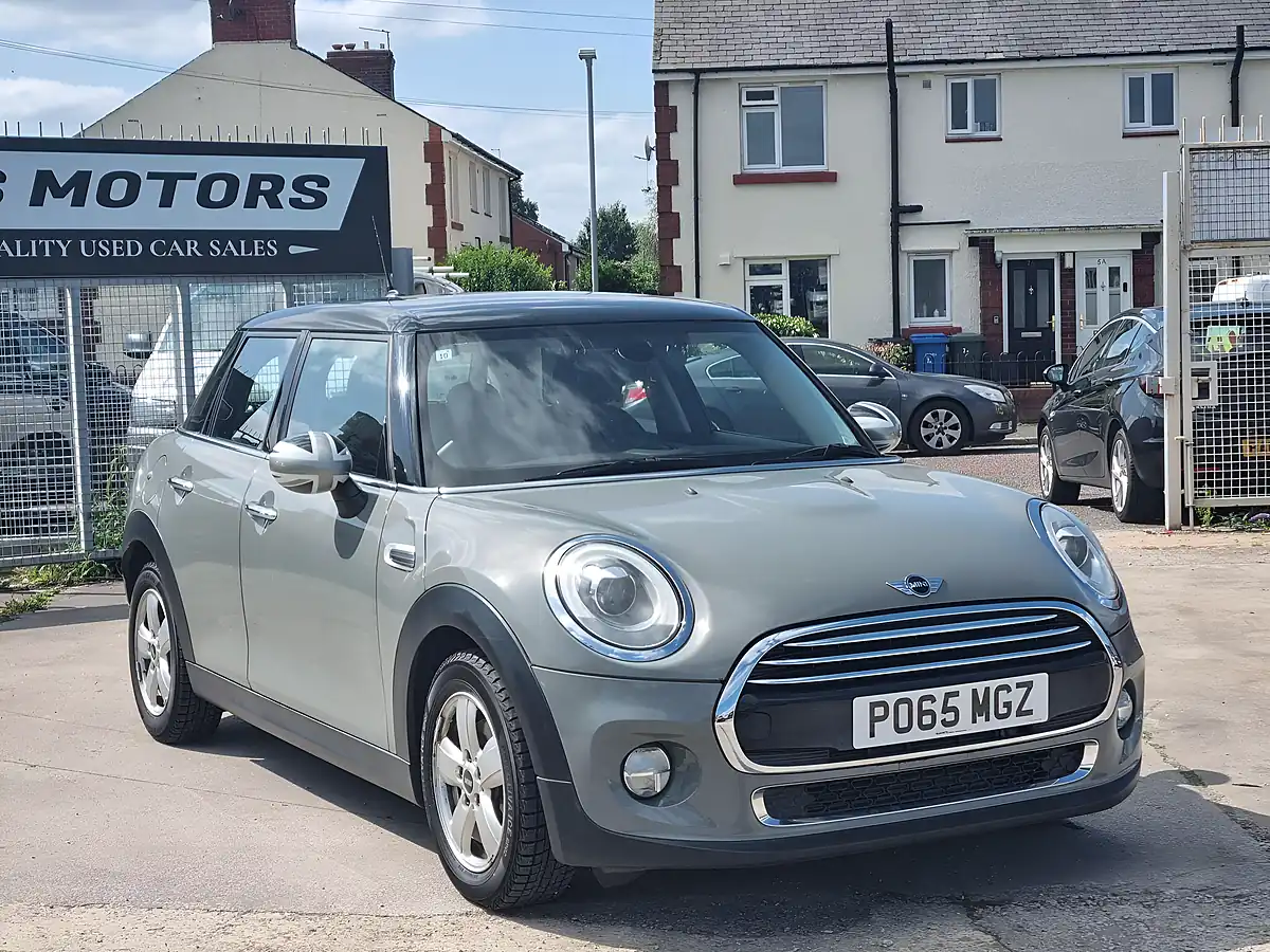 Used 2015 MINI Hatch Cooper Other - Front View