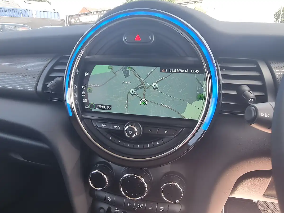 Used 2015 MINI Hatch Cooper Other - Interior and Exterior details 9