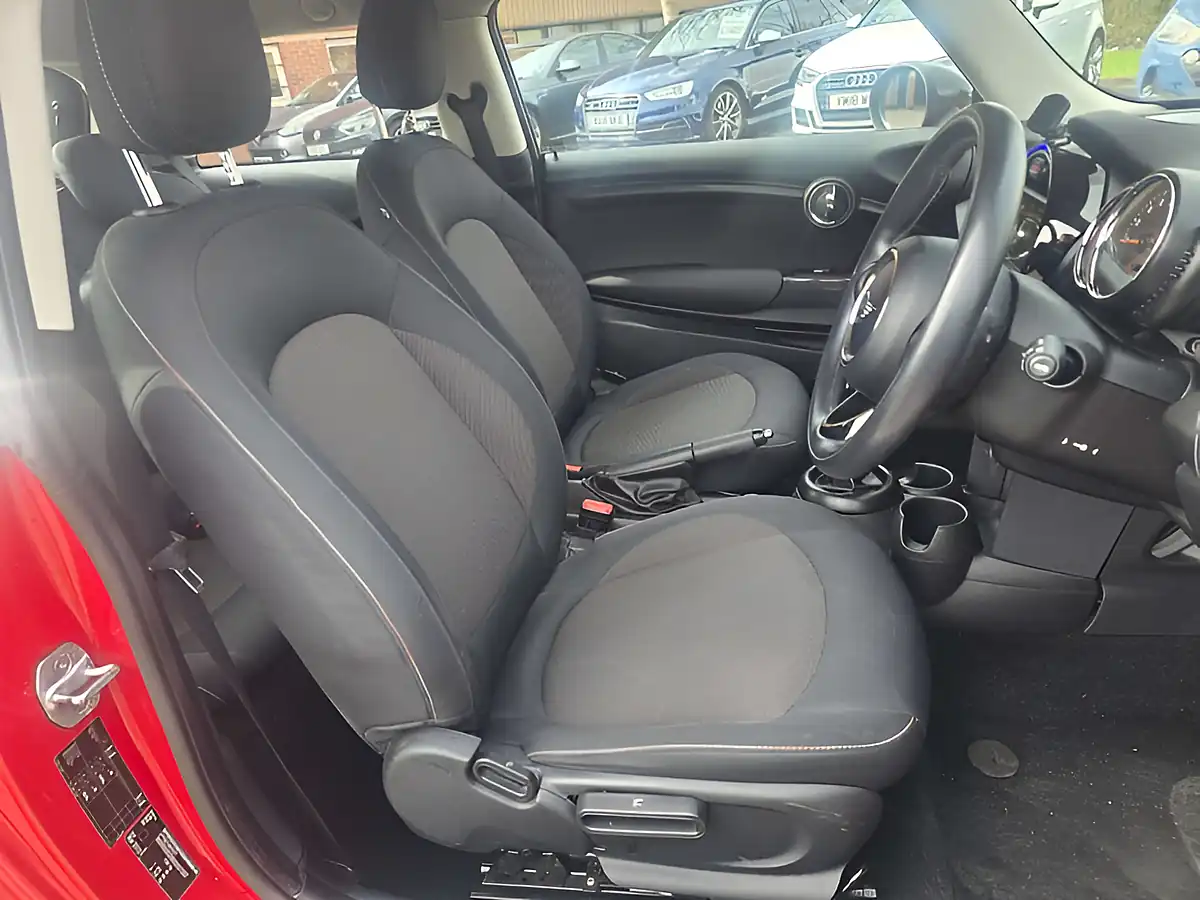 Used 2015 MINI Hatch Cooper Red - Interior and Exterior details 11