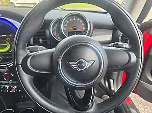 Used 2015 MINI Hatch Cooper Red - Interior and Exterior details 20