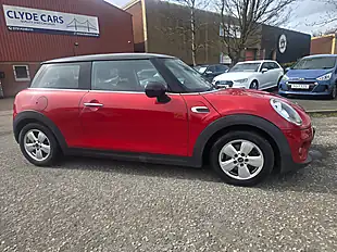 Used 2015 MINI Hatch Cooper Red - Interior and Exterior details 4