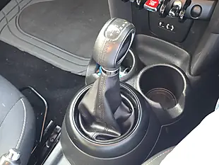 Used 2015 MINI Hatch Cooper Red - Interior and Exterior details 12