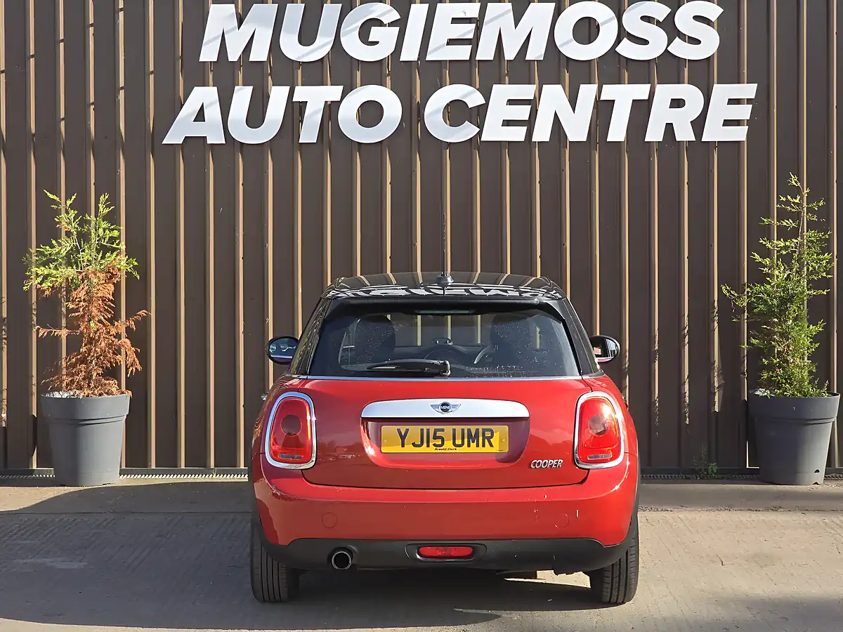 Used 2015 MINI Hatch Cooper Red - Interior and Exterior details 5
