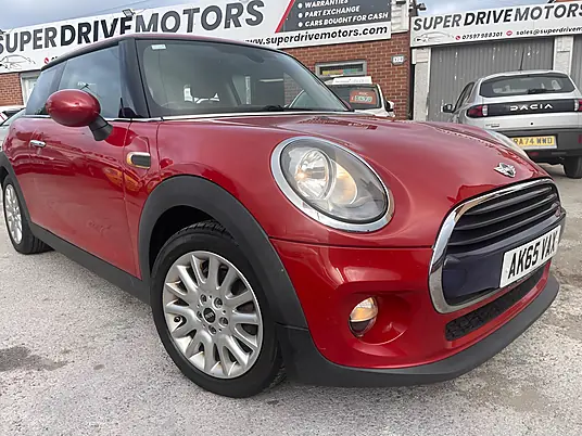 2015 MINI Hatch Cooper D
