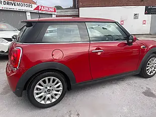 Used 2015 MINI Hatch Cooper Red - Interior and Exterior details 10